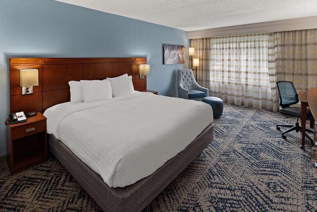 Best Western Spartanburg Northwest Стая снимка